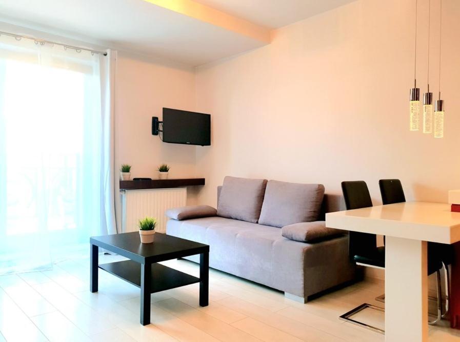 Pawia Apartments Modern Krakau Buitenkant foto